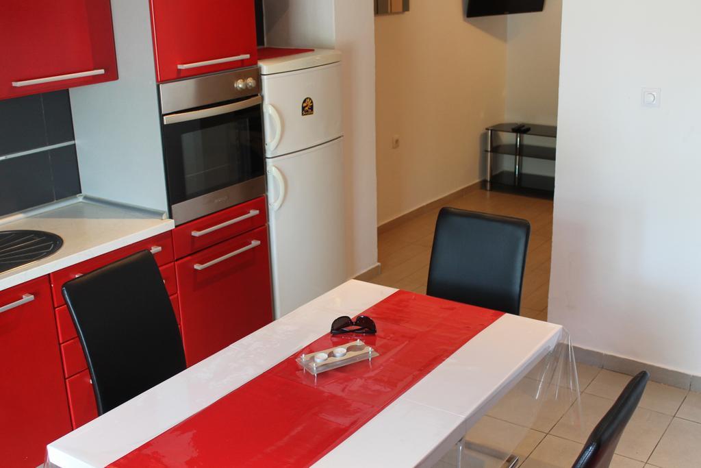 Apartments Roko Kolinda Bibinje Kültér fotó