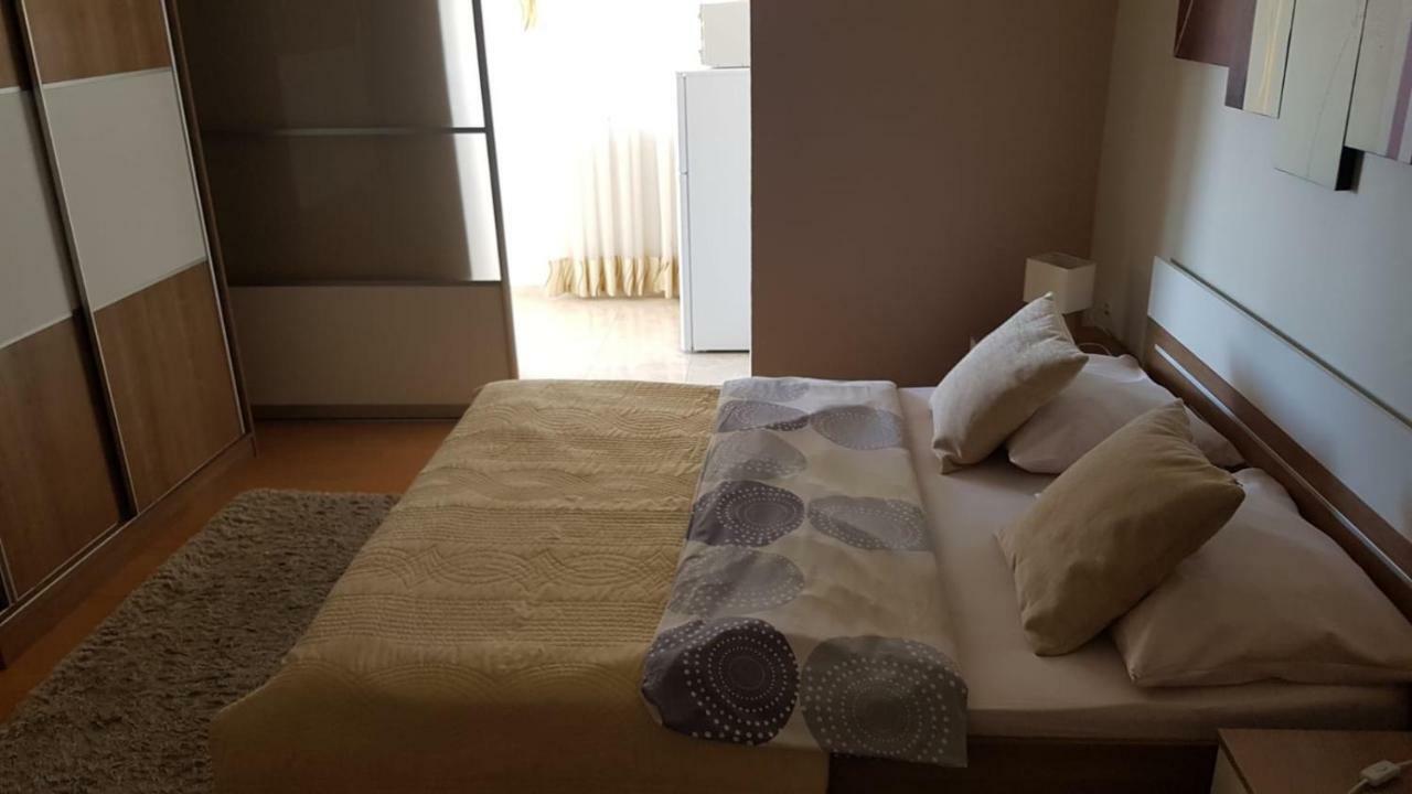Apartments Roko Kolinda Bibinje Kültér fotó