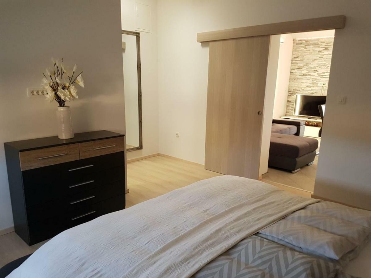 Apartments Roko Kolinda Bibinje Kültér fotó